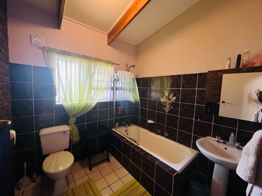 3 Bedroom Property for Sale in Tergniet Western Cape